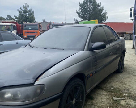 Сірий Опель Омега, об'ємом двигуна 0 л та пробігом 300 тис. км за 1750 $, фото 2 на Automoto.ua
