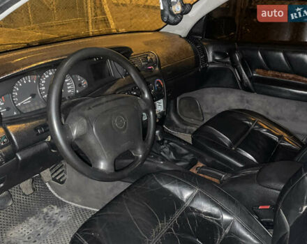 Серый Опель Омега, объемом двигателя 2 л и пробегом 400 тыс. км за 1800 $, фото 7 на Automoto.ua