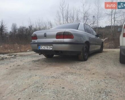 Серый Опель Омега, объемом двигателя 2 л и пробегом 120 тыс. км за 1550 $, фото 3 на Automoto.ua