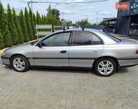 Опель Омега 1995 в Коростене на Automoto.ua Серый Опель Омега, объемом двигателя 2 л и пробегом 430 тыс. км за 3000 $, фото 3 на Automoto.ua