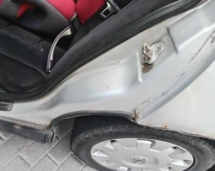 Серый Опель Омега, объемом двигателя 2 л и пробегом 470 тыс. км за 1700 $, фото 2 на Automoto.ua