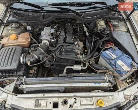 Серый Опель Омега, объемом двигателя 2 л и пробегом 400 тыс. км за 1900 $, фото 7 на Automoto.ua