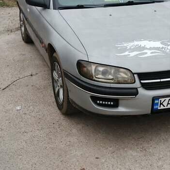 Серый Опель Омега, объемом двигателя 2 л и пробегом 37 тыс. км за 2500 $, фото 1 на Automoto.ua