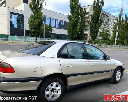 Серый Опель Омега, объемом двигателя 2 л и пробегом 415 тыс. км за 1799 $, фото 5 на Automoto.ua