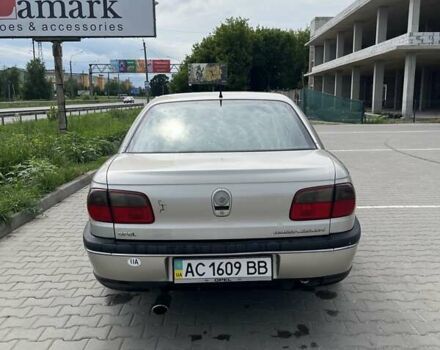 Серый Опель Омега, объемом двигателя 2 л и пробегом 250 тыс. км за 2500 $, фото 11 на Automoto.ua