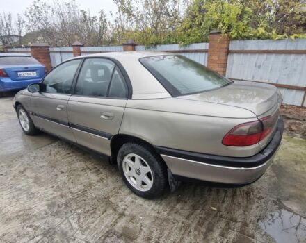 Серый Опель Омега, объемом двигателя 2.5 л и пробегом 321 тыс. км за 1100 $, фото 3 на Automoto.ua