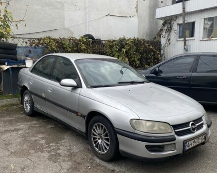 Серый Опель Омега, объемом двигателя 2 л и пробегом 358 тыс. км за 1500 $, фото 3 на Automoto.ua