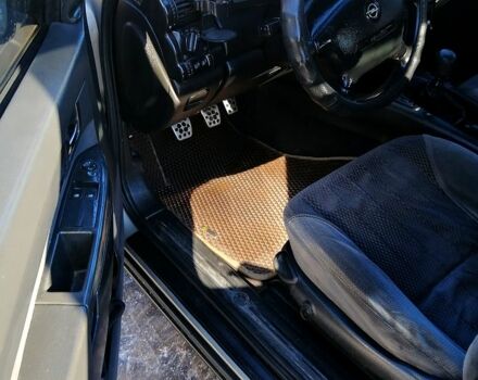 Сірий Опель Омега, об'ємом двигуна 2.5 л та пробігом 400 тис. км за 3000 $, фото 10 на Automoto.ua