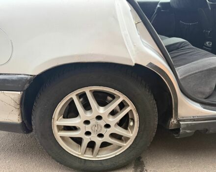 Серый Опель Омега, объемом двигателя 2 л и пробегом 278 тыс. км за 2400 $, фото 4 на Automoto.ua