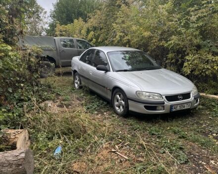 Серый Опель Омега, объемом двигателя 2.5 л и пробегом 2 тыс. км за 2000 $, фото 3 на Automoto.ua