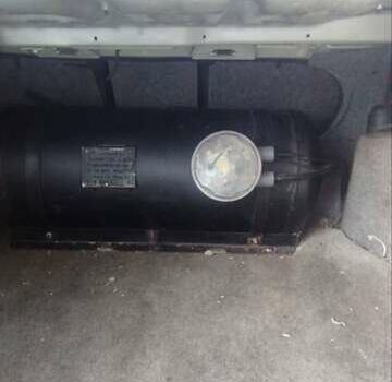 Серый Опель Омега, объемом двигателя 2 л и пробегом 375 тыс. км за 999 $, фото 7 на Automoto.ua