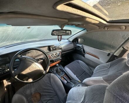 Серый Опель Омега, объемом двигателя 2.5 л и пробегом 300 тыс. км за 850 $, фото 9 на Automoto.ua