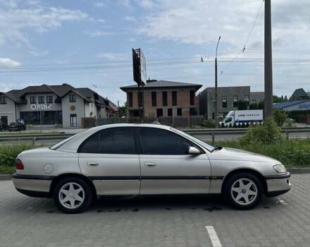 Серый Опель Омега, объемом двигателя 2 л и пробегом 250 тыс. км за 2500 $, фото 15 на Automoto.ua