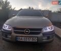Серый Опель Омега, объемом двигателя 2 л и пробегом 240 тыс. км за 3500 $, фото 1 на Automoto.ua