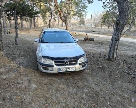 Серый Опель Омега, объемом двигателя 2 л и пробегом 249 тыс. км за 2450 $, фото 10 на Automoto.ua