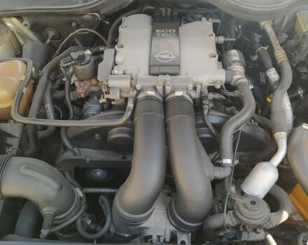 Сірий Опель Омега, об'ємом двигуна 3 л та пробігом 395 тис. км за 2500 $, фото 5 на Automoto.ua