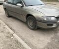 Сірий Опель Омега, об'ємом двигуна 2.5 л та пробігом 300 тис. км за 1500 $, фото 1 на Automoto.ua