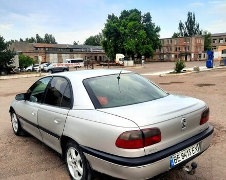 Серый Опель Омега, объемом двигателя 2 л и пробегом 320 тыс. км за 2500 $, фото 8 на Automoto.ua