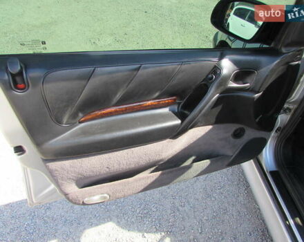 Серый Опель Омега, объемом двигателя 3 л и пробегом 326 тыс. км за 3200 $, фото 6 на Automoto.ua