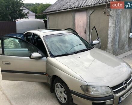Сірий Опель Омега, об'ємом двигуна 2 л та пробігом 228 тис. км за 3000 $, фото 4 на Automoto.ua