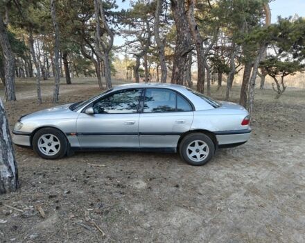 Серый Опель Омега, объемом двигателя 2 л и пробегом 249 тыс. км за 2450 $, фото 3 на Automoto.ua