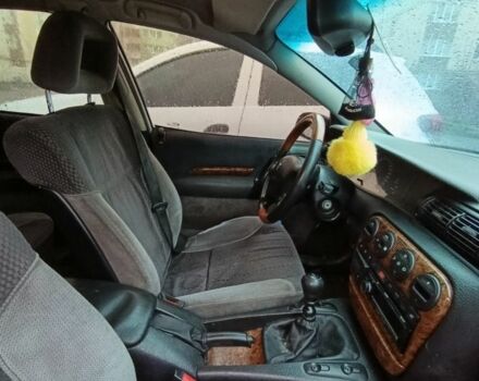 Серый Опель Омега, объемом двигателя 2.5 л и пробегом 364 тыс. км за 1500 $, фото 4 на Automoto.ua