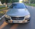 Сірий Опель Омега, об'ємом двигуна 2 л та пробігом 376 тис. км за 2600 $, фото 1 на Automoto.ua
