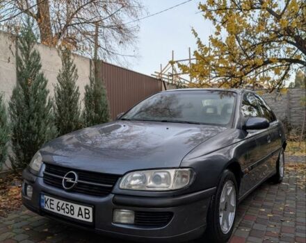 Серый Опель Омега, объемом двигателя 2 л и пробегом 340 тыс. км за 3200 $, фото 1 на Automoto.ua