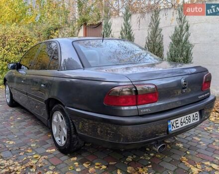 Серый Опель Омега, объемом двигателя 2 л и пробегом 340 тыс. км за 3200 $, фото 5 на Automoto.ua
