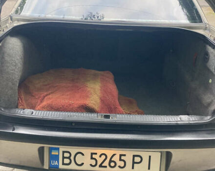 Сірий Опель Омега, об'ємом двигуна 2 л та пробігом 390 тис. км за 2550 $, фото 9 на Automoto.ua