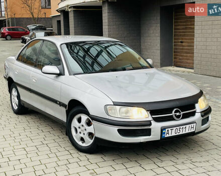 Серый Опель Омега, объемом двигателя 2 л и пробегом 380 тыс. км за 1450 $, фото 2 на Automoto.ua
