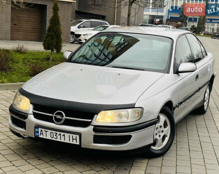 Серый Опель Омега, объемом двигателя 2 л и пробегом 380 тыс. км за 1450 $, фото 3 на Automoto.ua