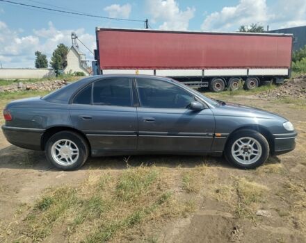 Сірий Опель Омега, об'ємом двигуна 2 л та пробігом 300 тис. км за 2000 $, фото 3 на Automoto.ua