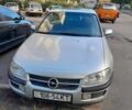 Сірий Опель Омега, об'ємом двигуна 2 л та пробігом 49 тис. км за 2200 $, фото 1 на Automoto.ua