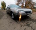 Сірий Опель Омега, об'ємом двигуна 2 л та пробігом 250 тис. км за 1100 $, фото 1 на Automoto.ua