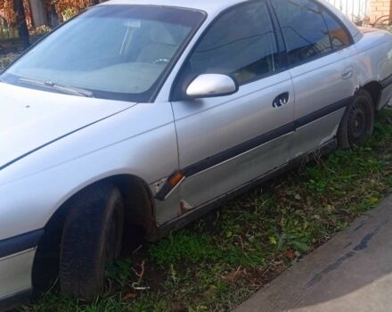 Серый Опель Омега, объемом двигателя 2 л и пробегом 400 тыс. км за 596 $, фото 12 на Automoto.ua