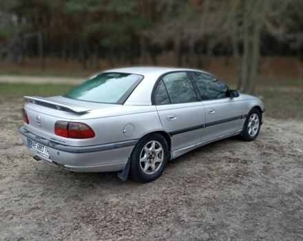 Серый Опель Омега, объемом двигателя 2.5 л и пробегом 230 тыс. км за 2000 $, фото 1 на Automoto.ua