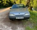 Сірий Опель Омега, об'ємом двигуна 2 л та пробігом 350 тис. км за 1677 $, фото 1 на Automoto.ua