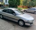 Сірий Опель Омега, об'ємом двигуна 1.98 л та пробігом 400 тис. км за 2000 $, фото 5 на Automoto.ua