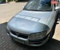 Серый Опель Омега, объемом двигателя 2 л и пробегом 250 тыс. км за 2100 $, фото 1 на Automoto.ua
