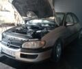 Сірий Опель Омега, об'ємом двигуна 2 л та пробігом 480 тис. км за 950 $, фото 1 на Automoto.ua