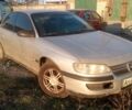 Сірий Опель Омега, об'ємом двигуна 2 л та пробігом 300 тис. км за 950 $, фото 1 на Automoto.ua