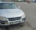 Сірий Опель Омега, об'ємом двигуна 2 л та пробігом 200 тис. км за 3000 $, фото 1 на Automoto.ua