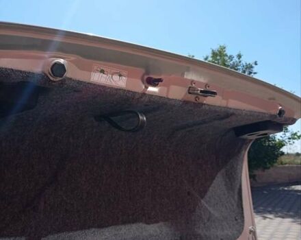 Сірий Опель Омега, об'ємом двигуна 2.5 л та пробігом 165 тис. км за 4000 $, фото 10 на Automoto.ua