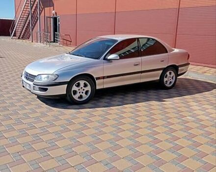 Сірий Опель Омега, об'ємом двигуна 2.5 л та пробігом 165 тис. км за 4000 $, фото 3 на Automoto.ua