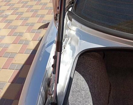 Сірий Опель Омега, об'ємом двигуна 2.5 л та пробігом 165 тис. км за 4000 $, фото 2 на Automoto.ua