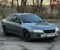 Сірий Опель Омега, об'ємом двигуна 2 л та пробігом 350 тис. км за 1750 $, фото 3 на Automoto.ua