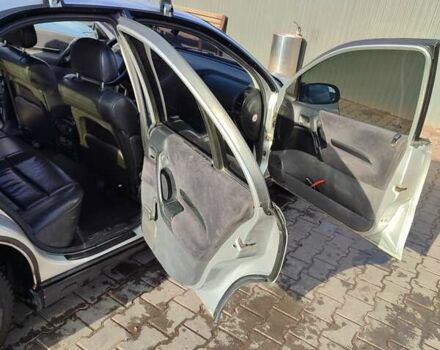 Серый Опель Омега, объемом двигателя 2 л и пробегом 445 тыс. км за 2300 $, фото 3 на Automoto.ua