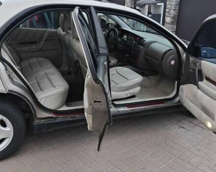 Серый Опель Омега, объемом двигателя 2.5 л и пробегом 380 тыс. км за 2700 $, фото 7 на Automoto.ua