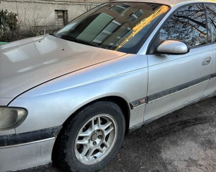 Сірий Опель Омега, об'ємом двигуна 2 л та пробігом 311 тис. км за 2500 $, фото 3 на Automoto.ua